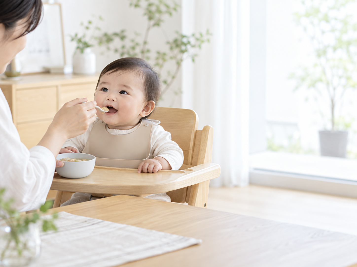 Bắt đầu ăn dặm cho bé 5–6 tháng: Phương pháp Nhật
